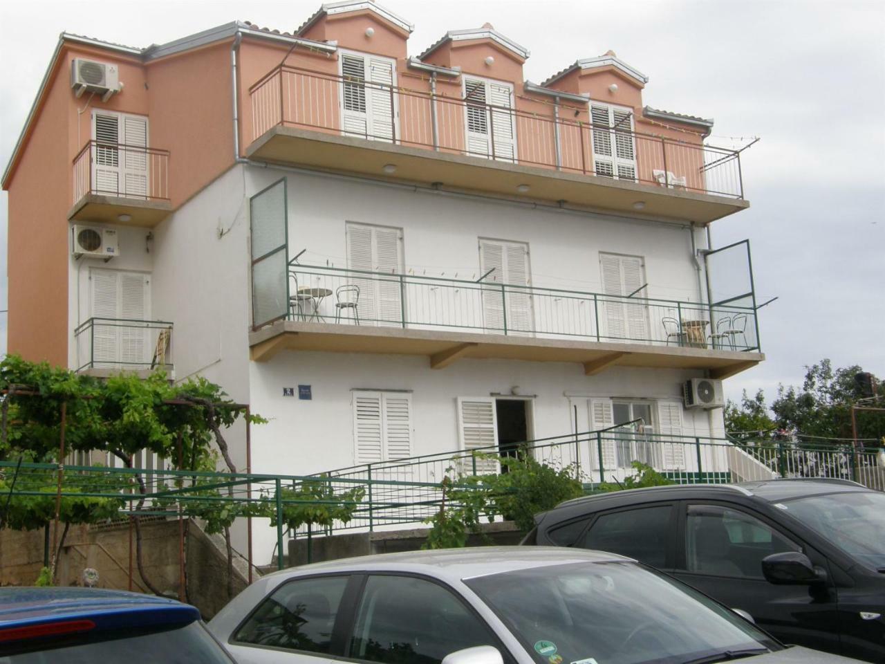 Apartment Josko พรีมอชเตน ภายนอก รูปภาพ